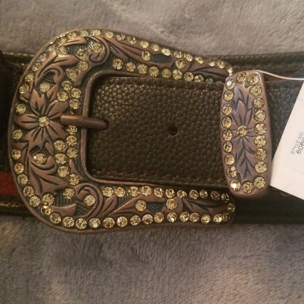 Belt - Picture 2 of 5